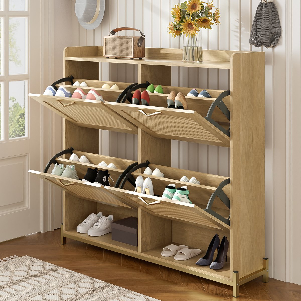 STILVORA Schoenenkast - Compact Rattan Deuren Met Metaal Onderstel - 4 Deuren Met Bovenplank Voor Accessoires - MDF - 108,5x24x100 cm - Licht Eiken (4070865224367)