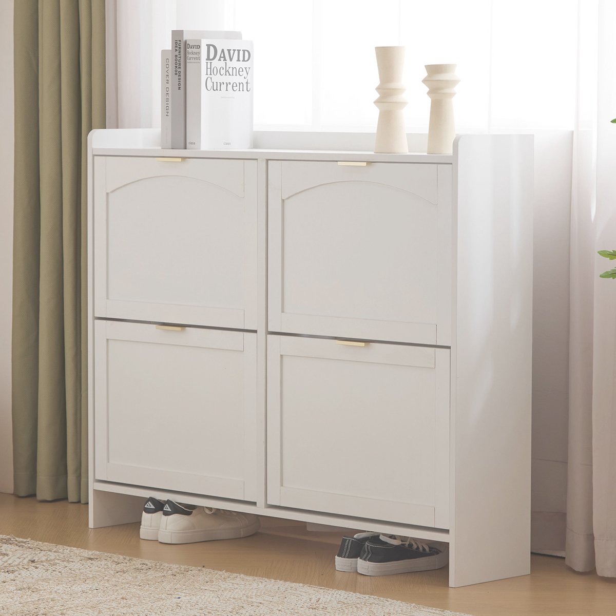 HAUSS SPOLE Schoenenkast - Gebogen Design Met 4 Klapvakken En Uittrekbaar Vak - Ruime Opbergruimte Met Verstelbare Planken - Spaanplaat - 110x24x90 cm - Wit (4070868198115)