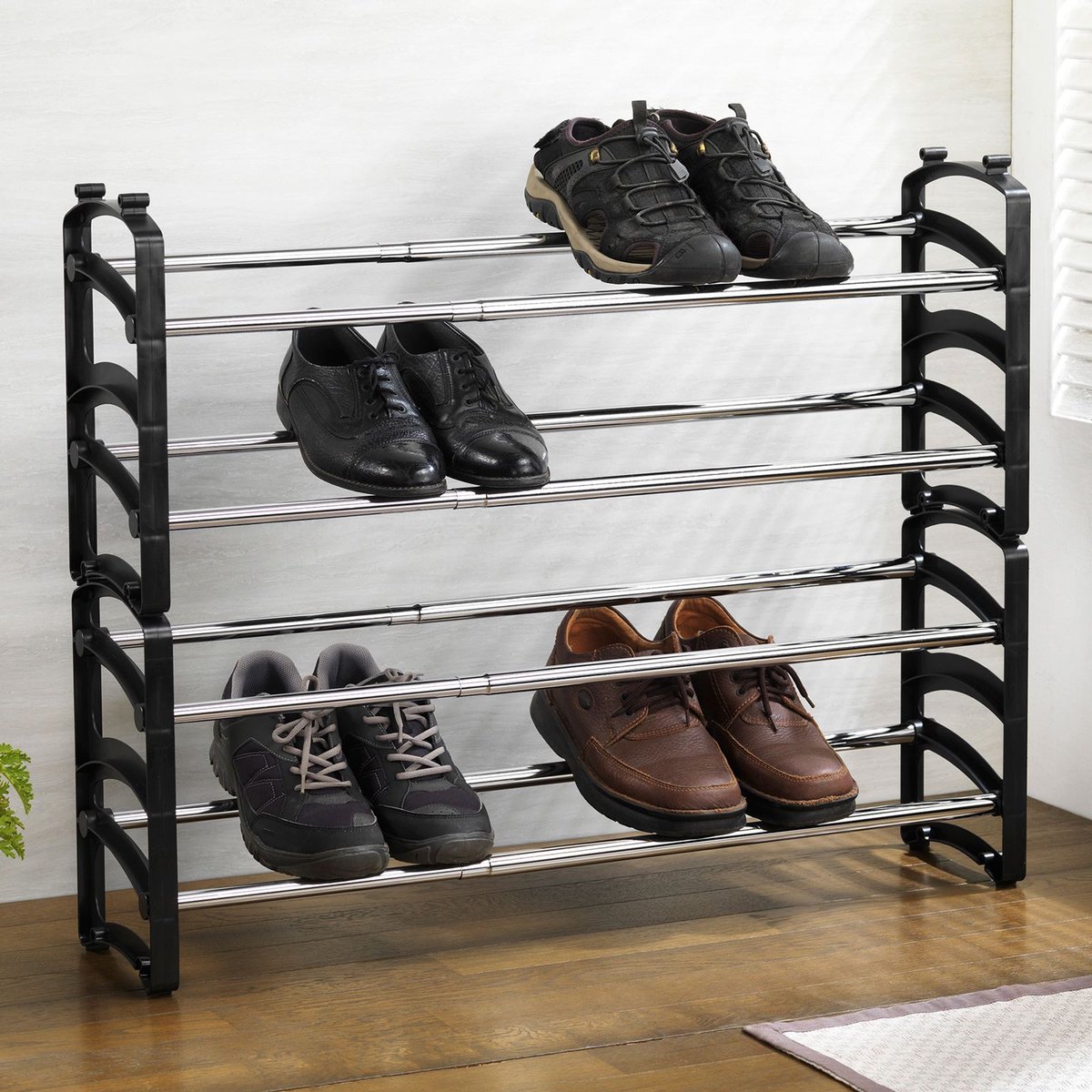 Schoenenrek TOWER uitschuifbaar zwart - schoenenrek met 4 niveaus gemaakt van metaal, stapelbare schoenenopslag ruimtebesparend, schoenenorganiser hal - hoofdafbeelding (4016787961249)